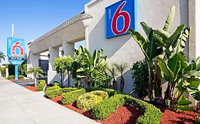 Newport Beach Motel 6